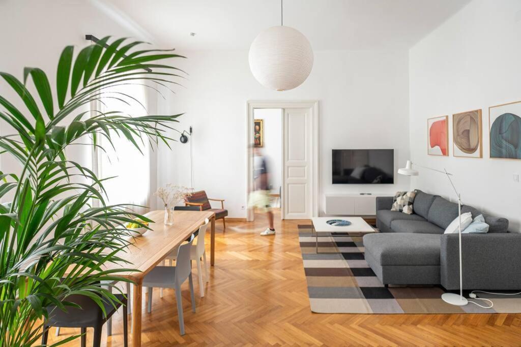 Apartment Herzer Zagreb Exteriör bild